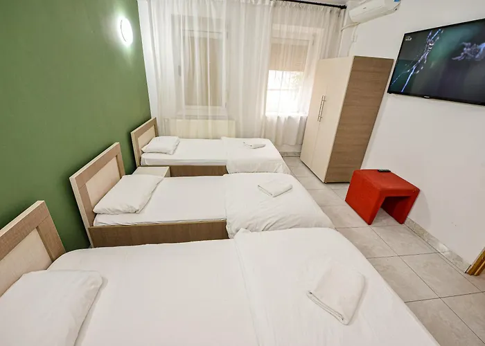 Center アパートホテル 4*