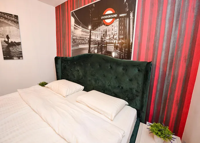 Center ブカレスト