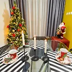 Center Apartahotel 4*