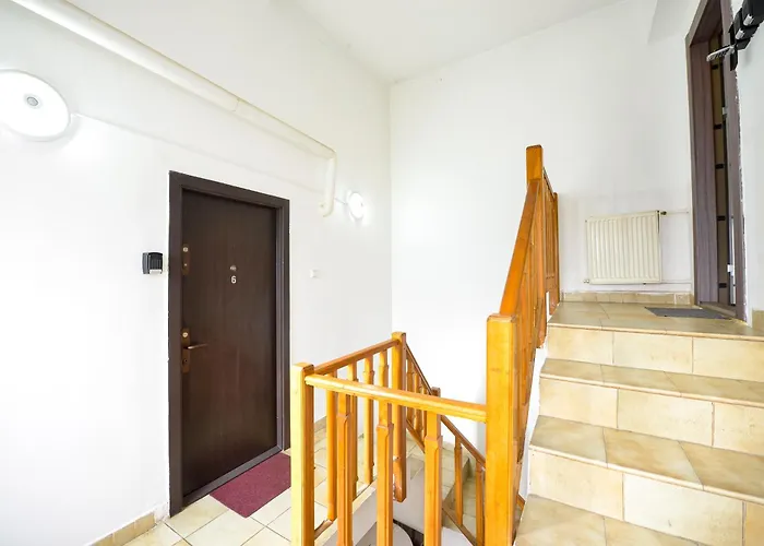 Apart Otel Center 4*