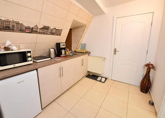 Center 4* Bucureşti