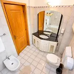 Center Aparthotel