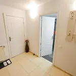 Center Aparthotel 4*