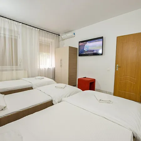 Aparthotel Center