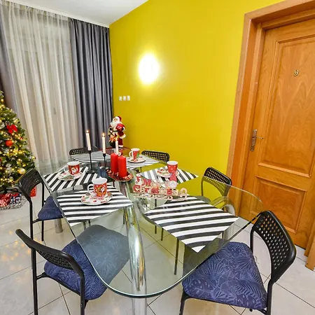 Center Aparthotel